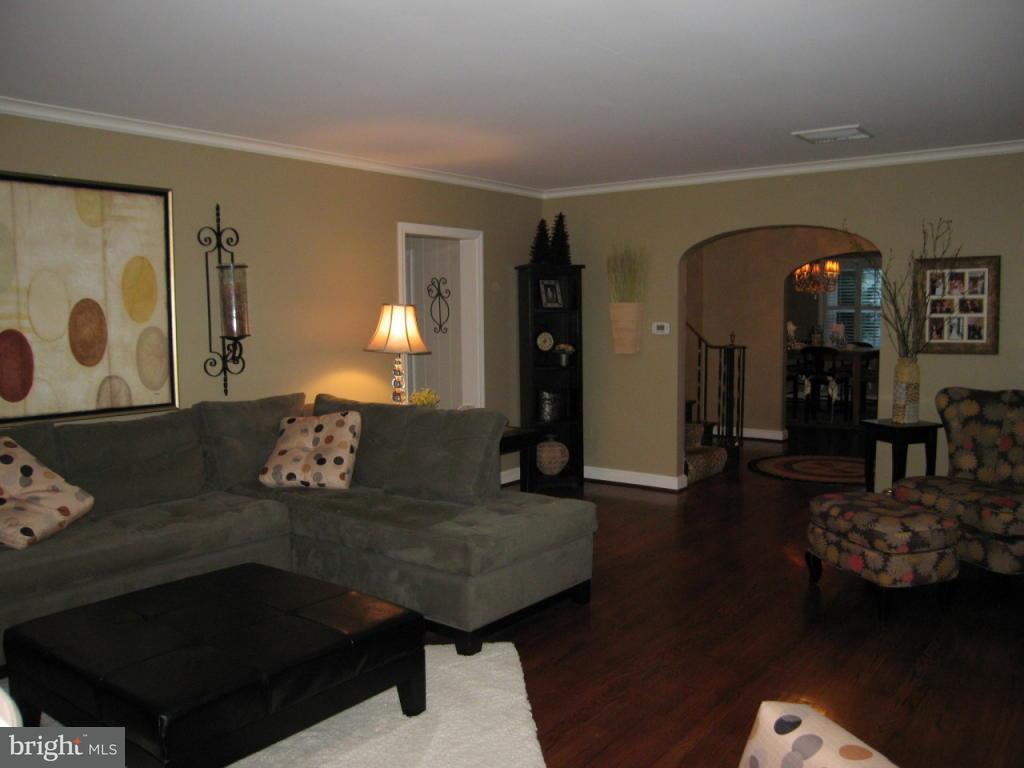 1408 Hillcrest Road Lancaster, PA 17603 - Photo 6 of 41 Gallery Image 6