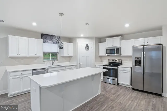 $425,000 | 24016 Harvest Circle, Milton, DE 19968