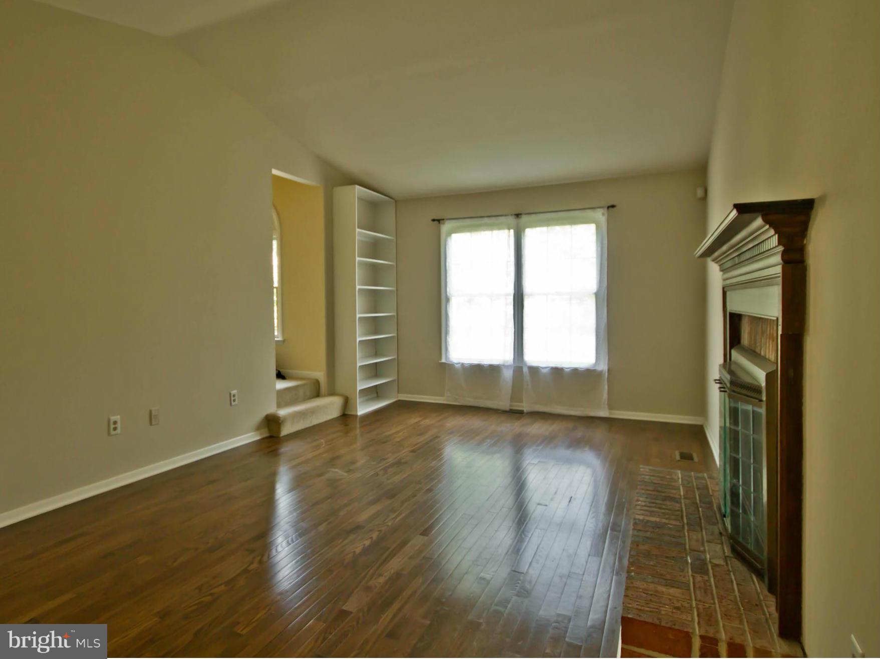 9314 Ramblebrook Road Baltimore, MD 21236 - Photo 13 of 28 Family Room