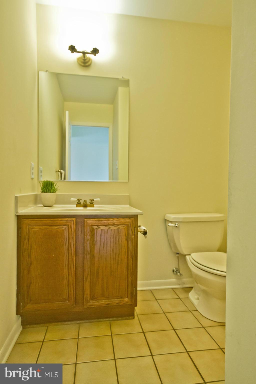 9314 Ramblebrook Road Baltimore, MD 21236 - Photo 14 of 28 Bath