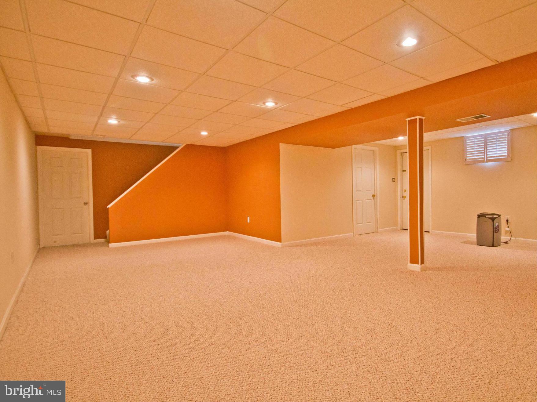 9314 Ramblebrook Road Baltimore, MD 21236 - Photo 19 of 28 Family Room