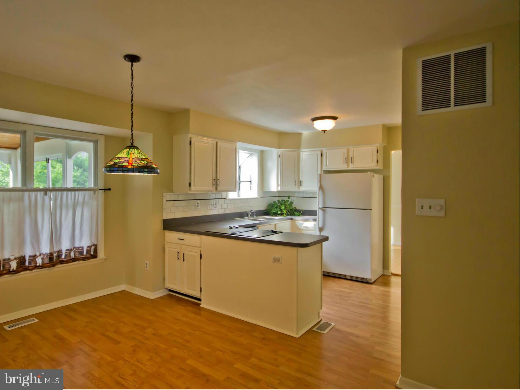 9314 Ramblebrook Road Baltimore, MD 21236 - Photo 9 of 28 Kitchen
