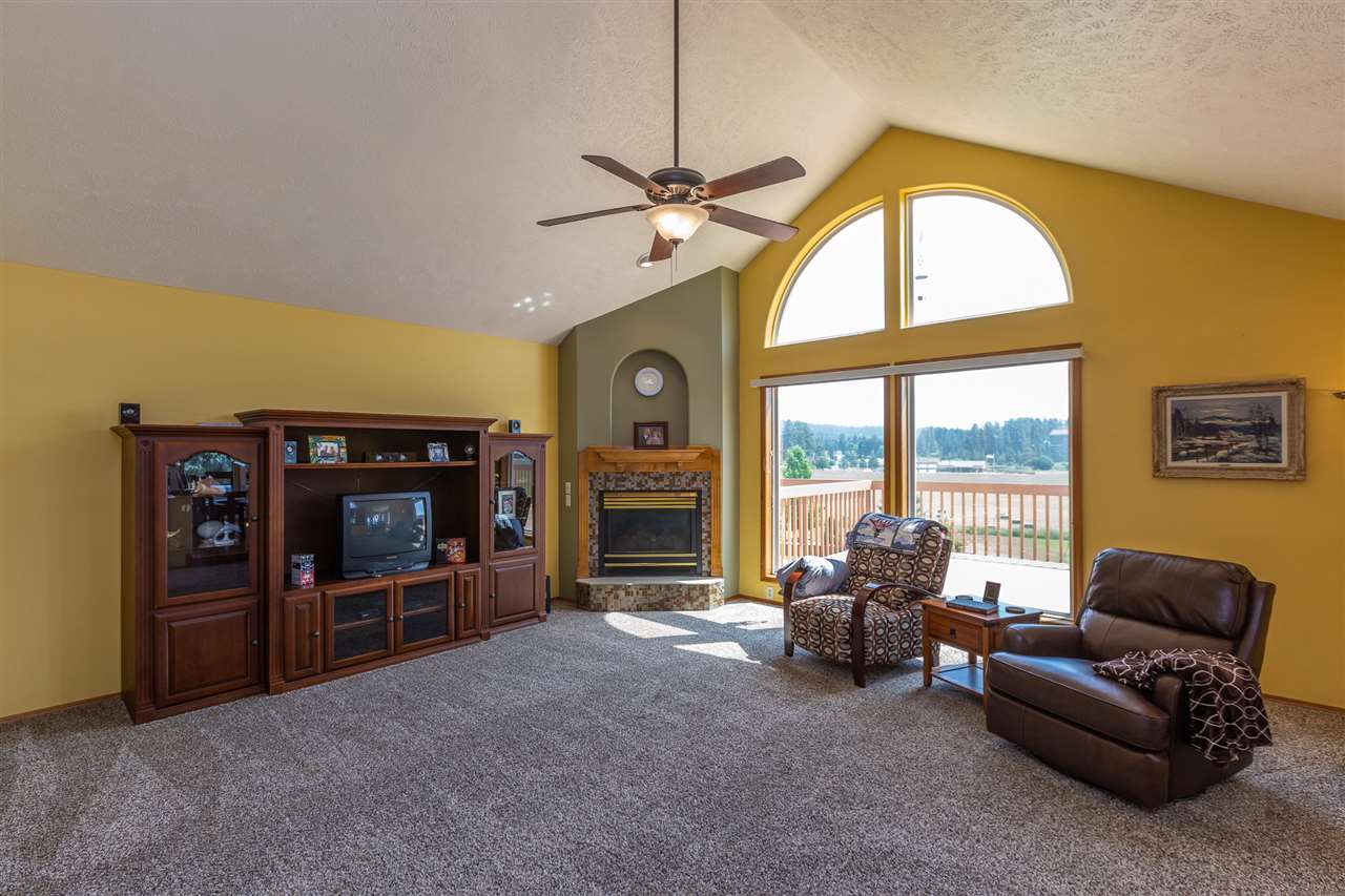 9318 North Murray Road Newman Lake, WA 99025 - Photo 6 of 20 Gallery Image 6