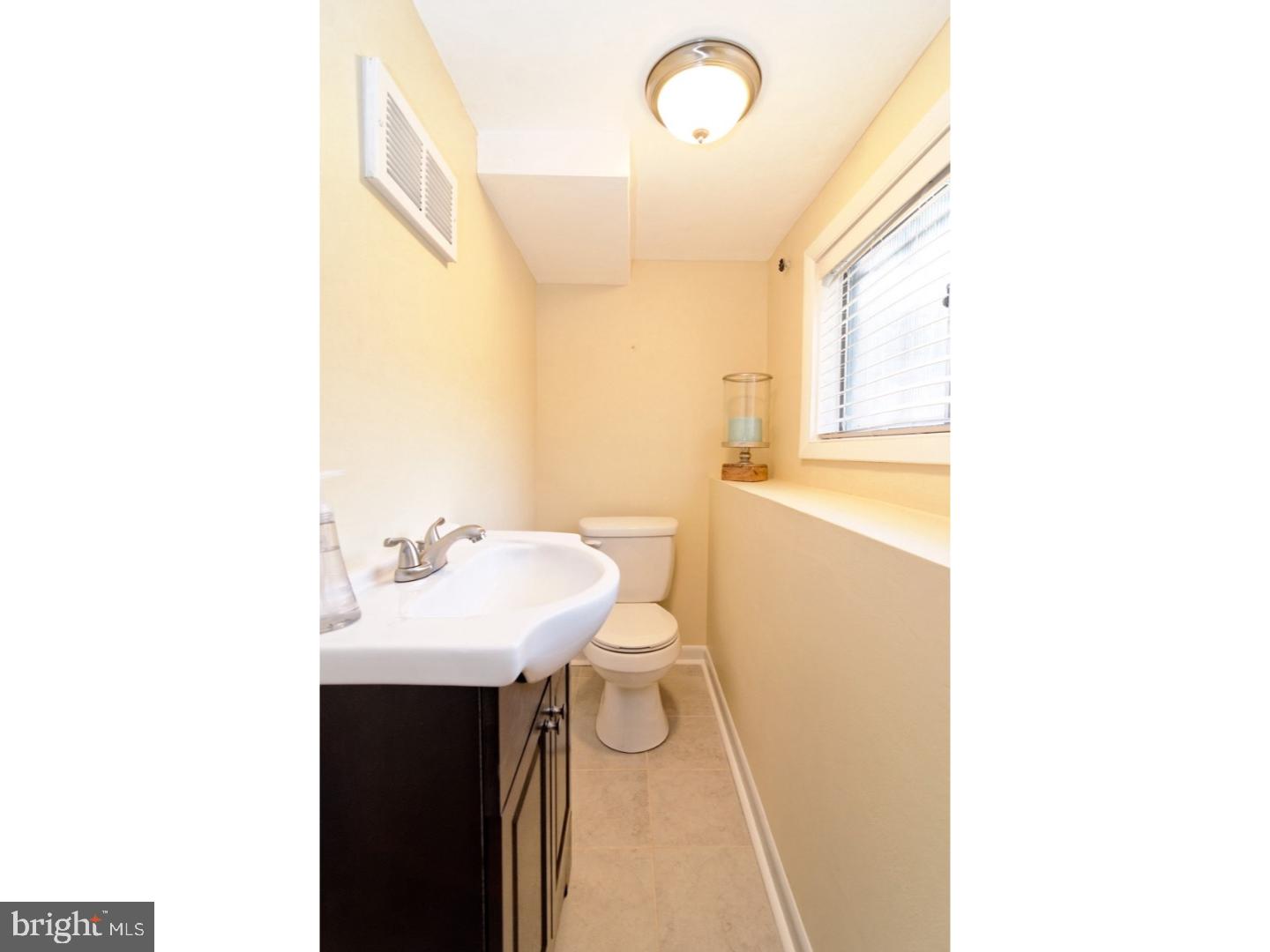 333 Glen Ridge Road Havertown, PA 19083 - Photo 14 of 25 Bathroom