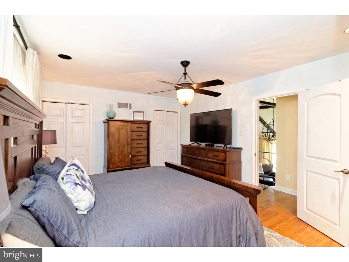 333 Glen Ridge Road Havertown, PA 19083 - Photo 21 of 25 Bedroom - Main