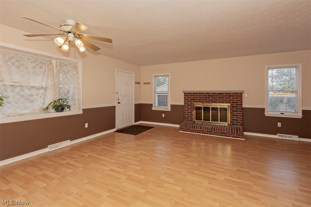 1460 Evanston Road Lyndhurst, OH 44124 - Photo 17 of 35