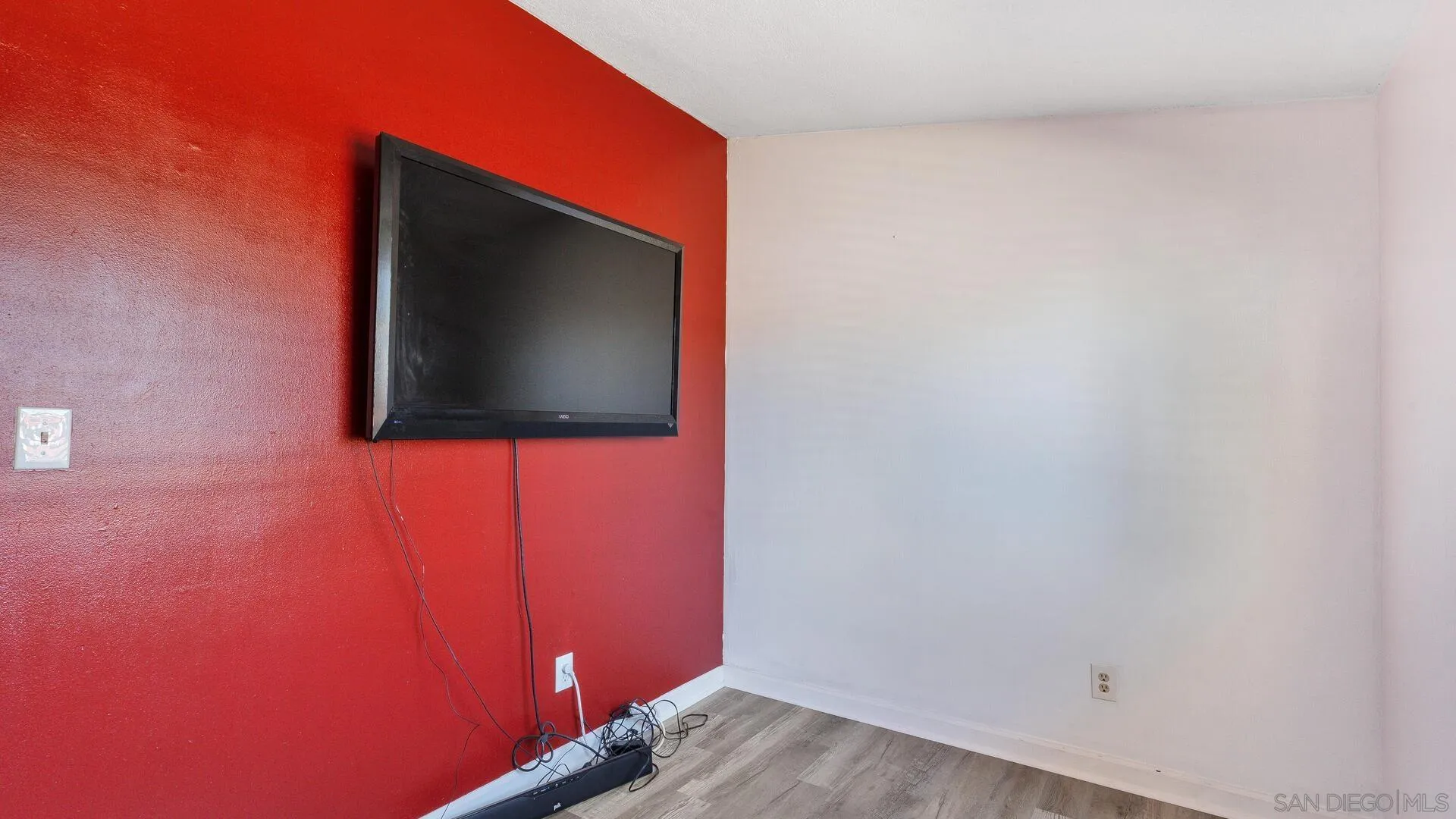 2215 Sweetwater Road Spring Valley, CA 91977 - Photo 13 of 35 Gallery Image 13