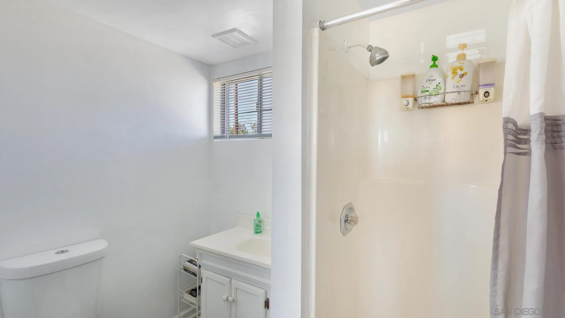 2215 Sweetwater Road Spring Valley, CA 91977 - Photo 16 of 35 Gallery Image 16