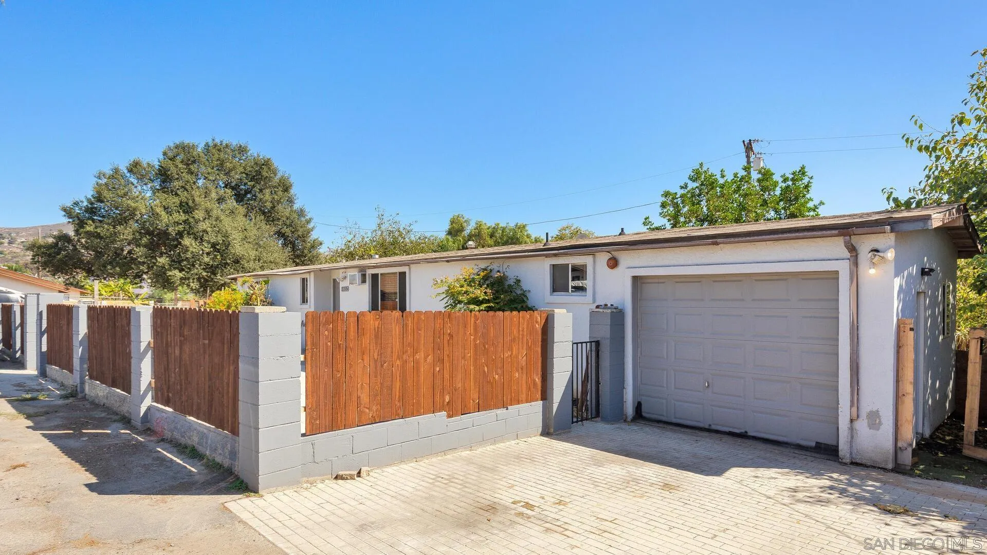 2215 Sweetwater Road Spring Valley, CA 91977 - Photo 2 of 35 Gallery Image 2