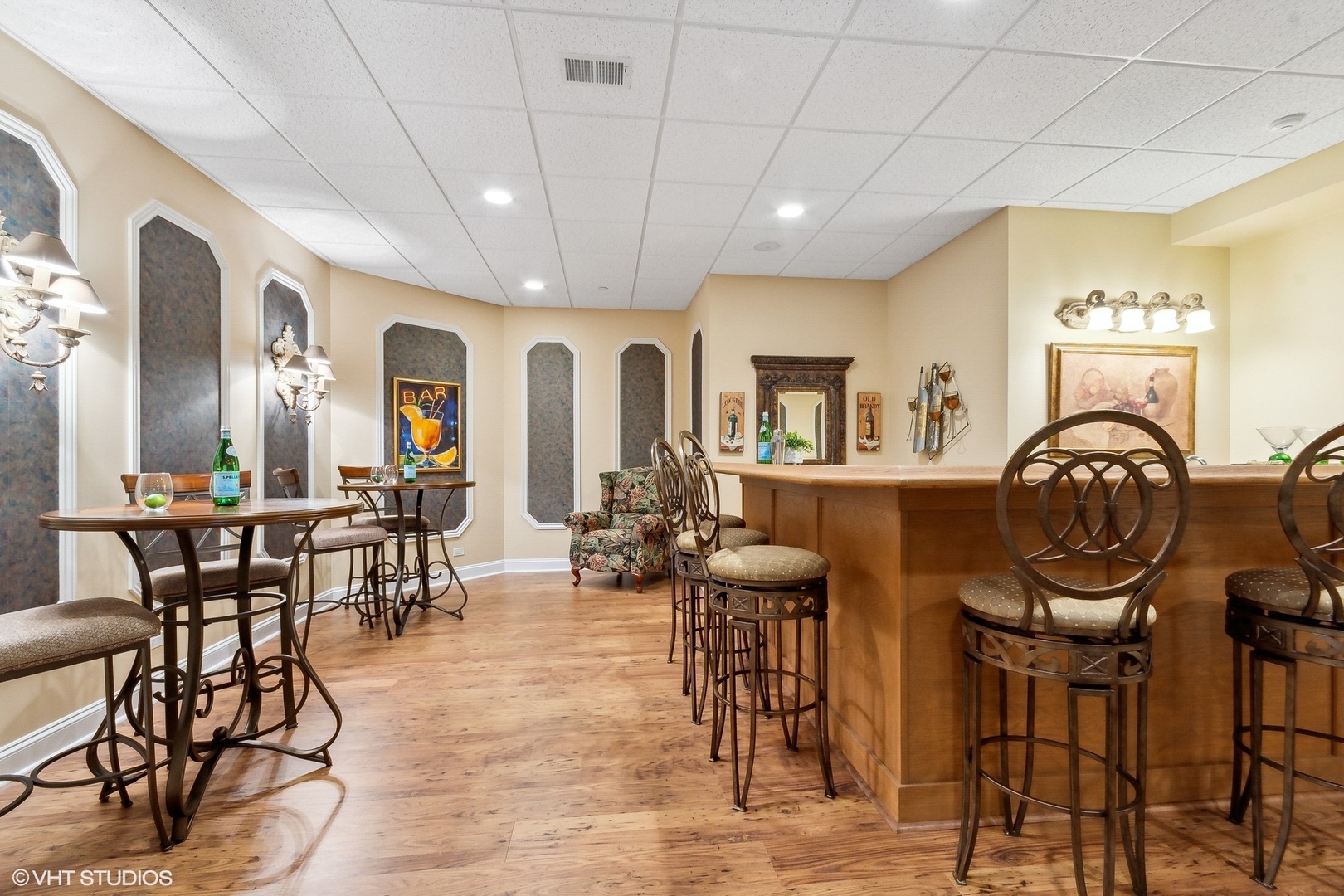 4454 Kettering Drive Long Grove, IL 60047 - Photo 30 of 49 a view of a dining room with furniture and chandelier
