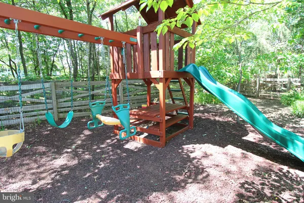 $4,200 | 46812 Backwater Drive, Sterling, VA 20164