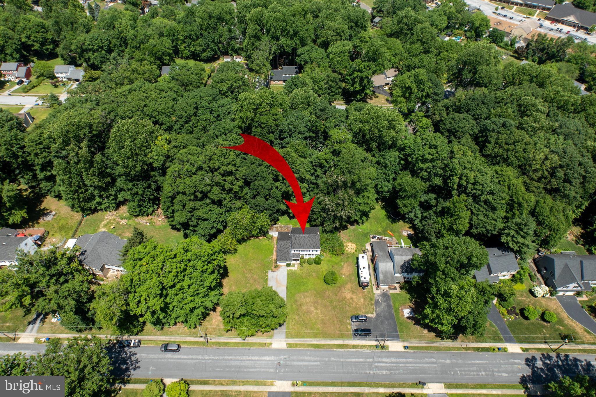 417 Devon Drive Exton, PA 19341 - Photo 4 of 36