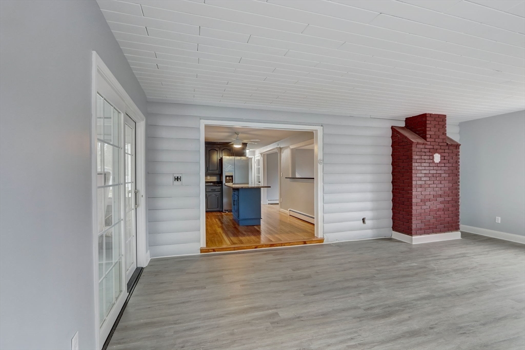 11 Towanda Road Tewksbury, MA 01876 - Photo 12 of 37 Gallery Image 12