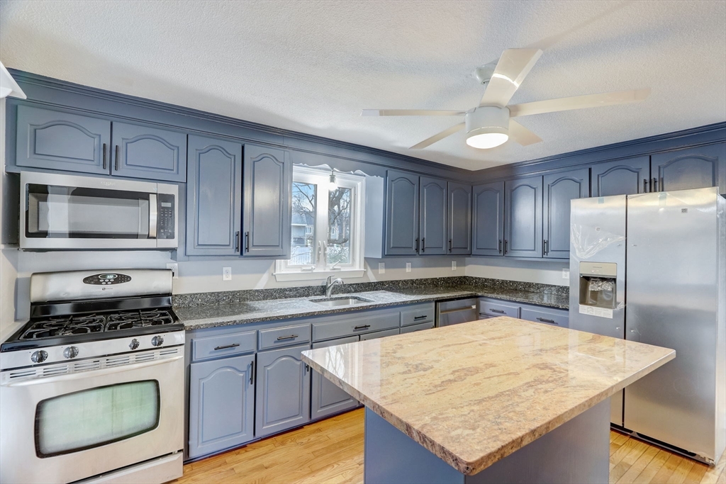 11 Towanda Road Tewksbury, MA 01876 - Photo 22 of 37 Gallery Image 22