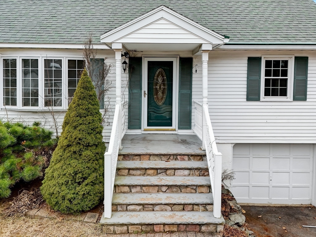 11 Towanda Road Tewksbury, MA 01876 - Photo 29 of 37 Gallery Image 29