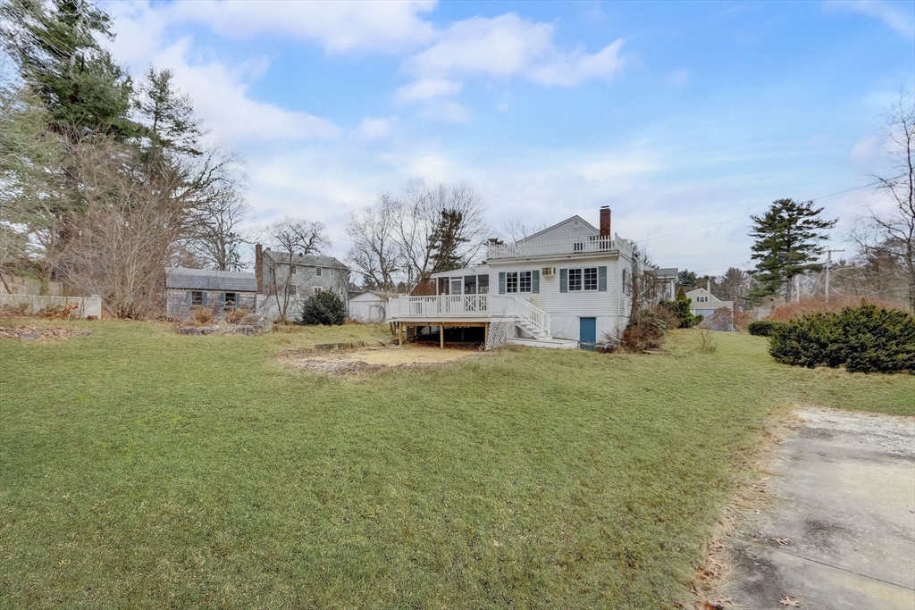 11 Towanda Road Tewksbury, MA 01876 - Photo 3 of 37 Gallery Image 3