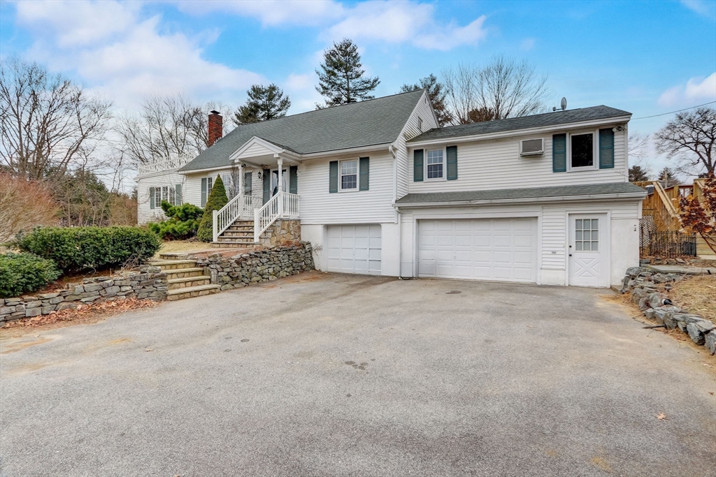 11 Towanda Road Tewksbury, MA 01876 - Photo 5 of 37 Gallery Image 5