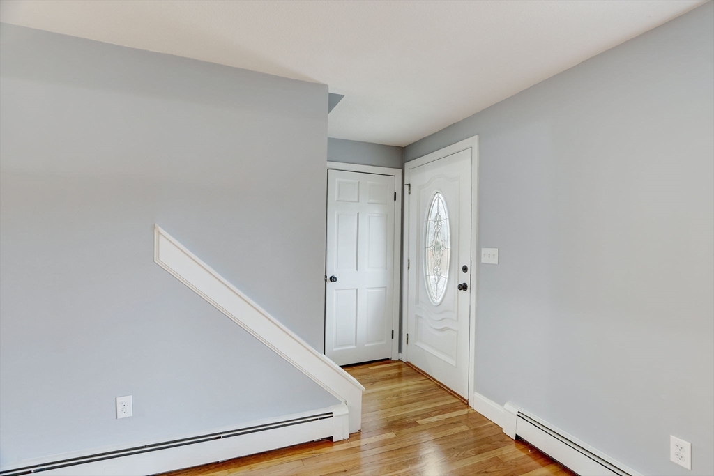 11 Towanda Road Tewksbury, MA 01876 - Photo 8 of 37 Gallery Image 8