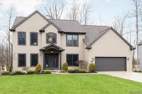 $849,900 | 5484 Marguerites Way, Clarence, NY 14031