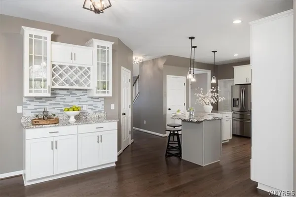 $849,900 | 5484 Marguerites Way, Clarence, NY 14031