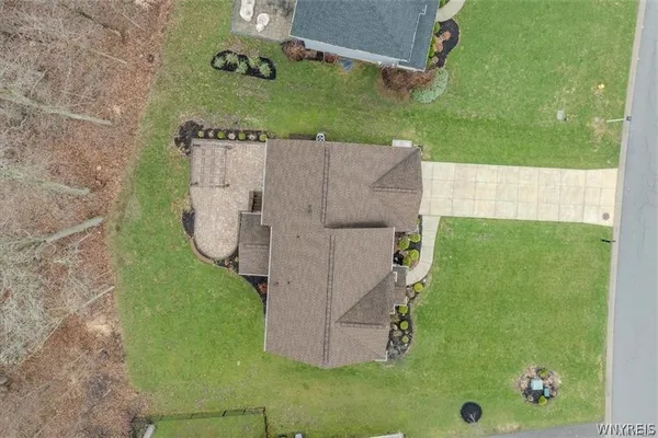 $849,900 | 5484 Marguerites Way, Clarence, NY 14031