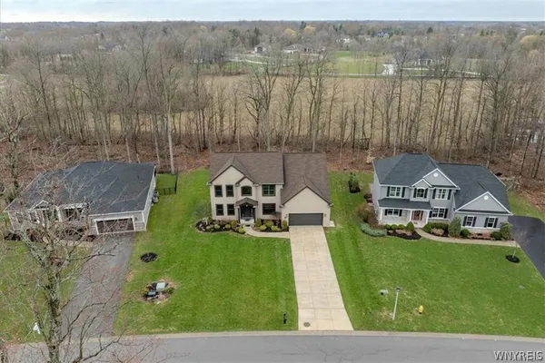 $849,900 | 5484 Marguerites Way, Clarence, NY 14031