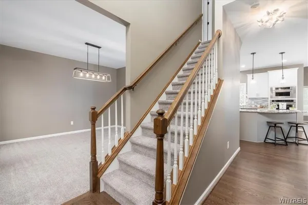 $849,900 | 5484 Marguerites Way, Clarence, NY 14031