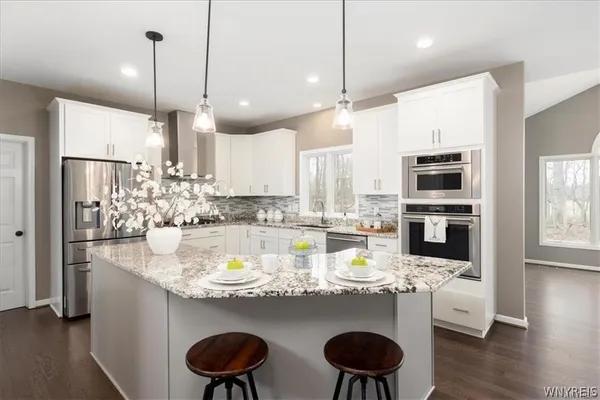 $849,900 | 5484 Marguerites Way, Clarence, NY 14031