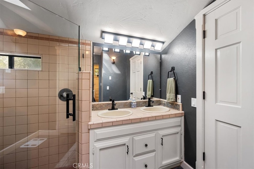 12500 Cenegal Road Atascadero, CA 93422 - Photo 26 of 75