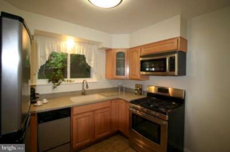 3708 Leverton Street Silver Spring, MD 20906 - Photo 2 of 17 Kitchen