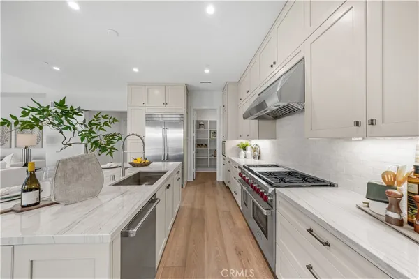 $3,780,000 | 237 Pinnacle, Irvine, CA 92602