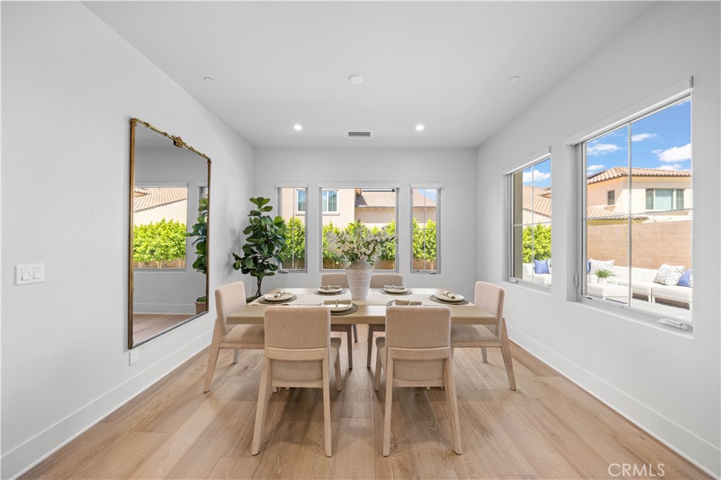 237 Pinnacle Irvine, CA 92602 - Photo 13 of 56