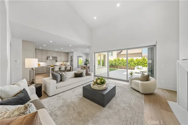 $3,780,000 | 237 Pinnacle, Irvine, CA 92602