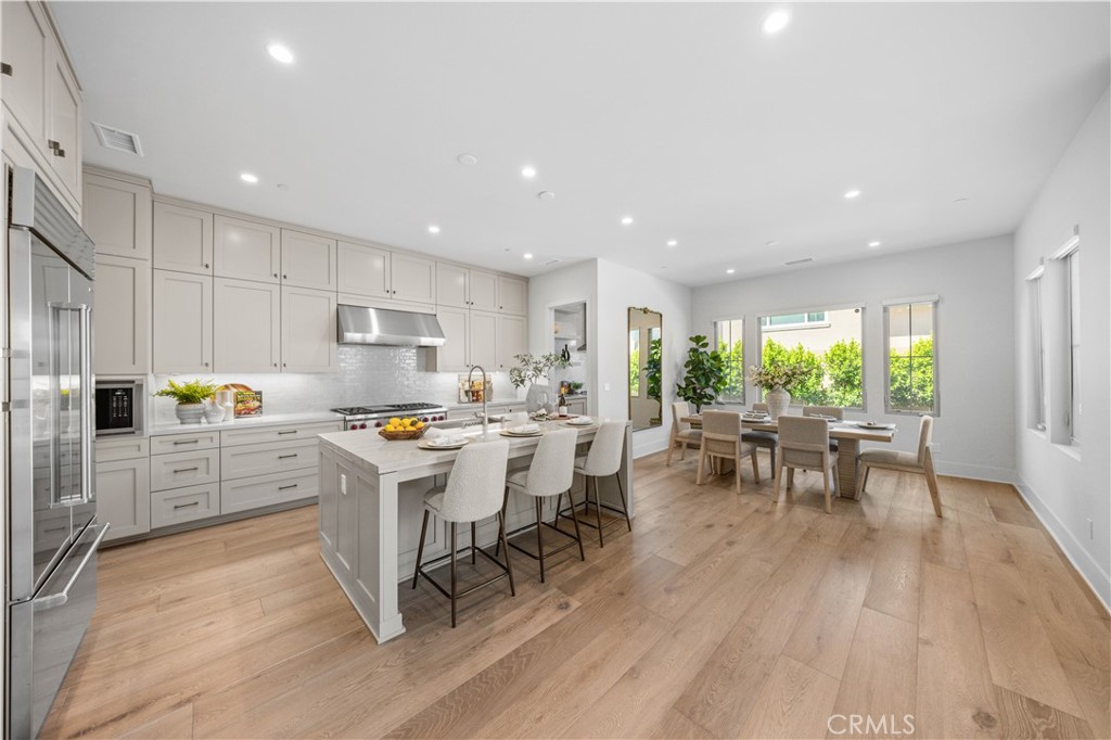 237 Pinnacle Irvine, CA 92602 - Photo 3 of 56