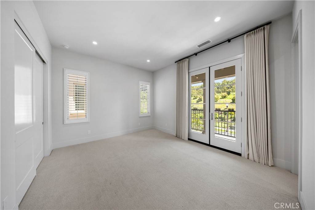 237 Pinnacle Irvine, CA 92602 - Photo 37 of 56