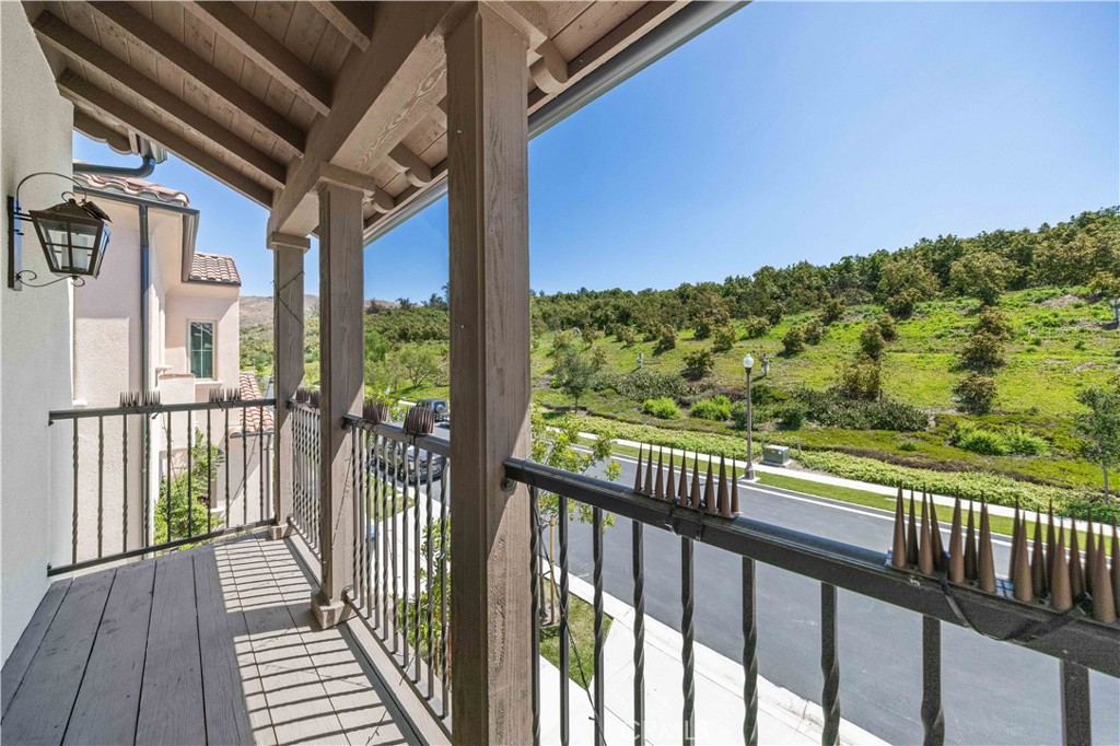 237 Pinnacle Irvine, CA 92602 - Photo 38 of 56