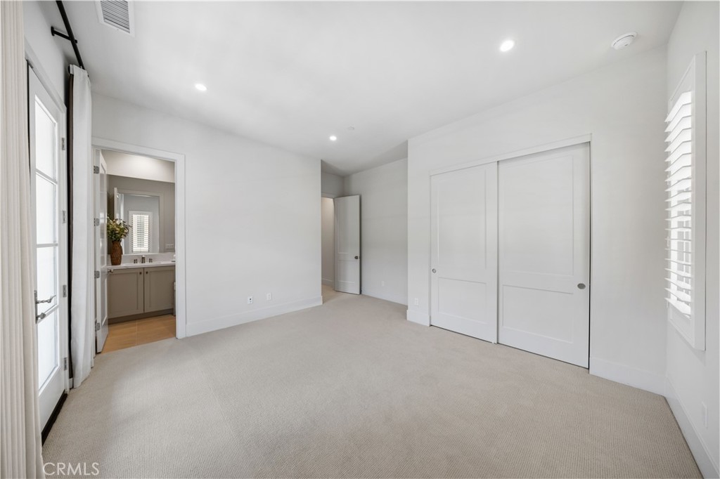 237 Pinnacle Irvine, CA 92602 - Photo 39 of 56