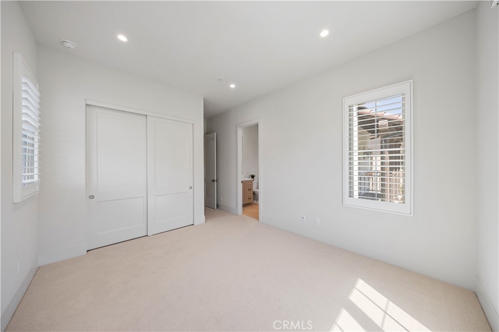 237 Pinnacle Irvine, CA 92602 - Photo 42 of 56