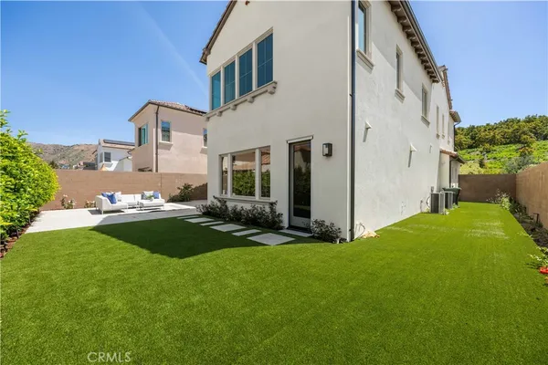 $3,780,000 | 237 Pinnacle, Irvine, CA 92602