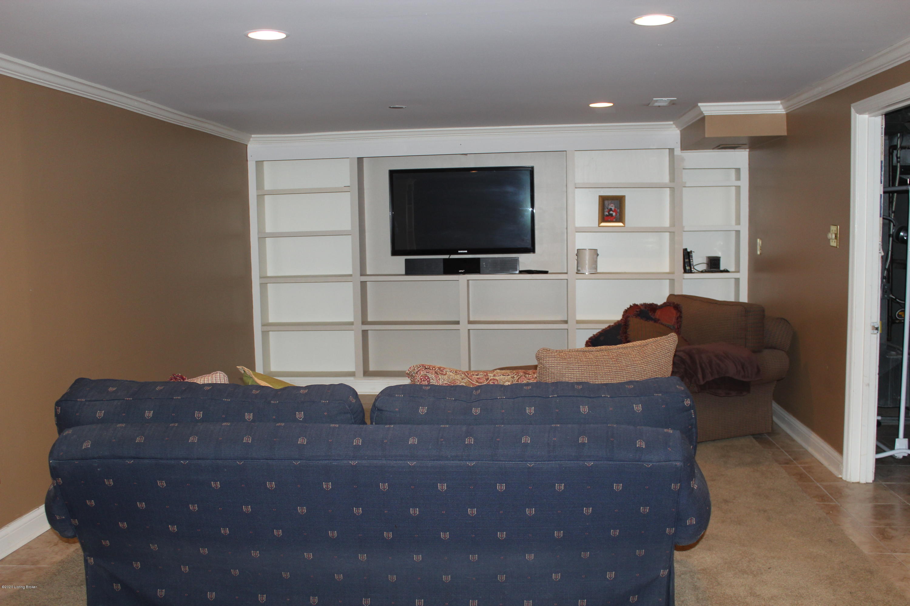 11207 Finchley Road Louisville, KY 40243 - Photo 30 of 36 IMG_0097