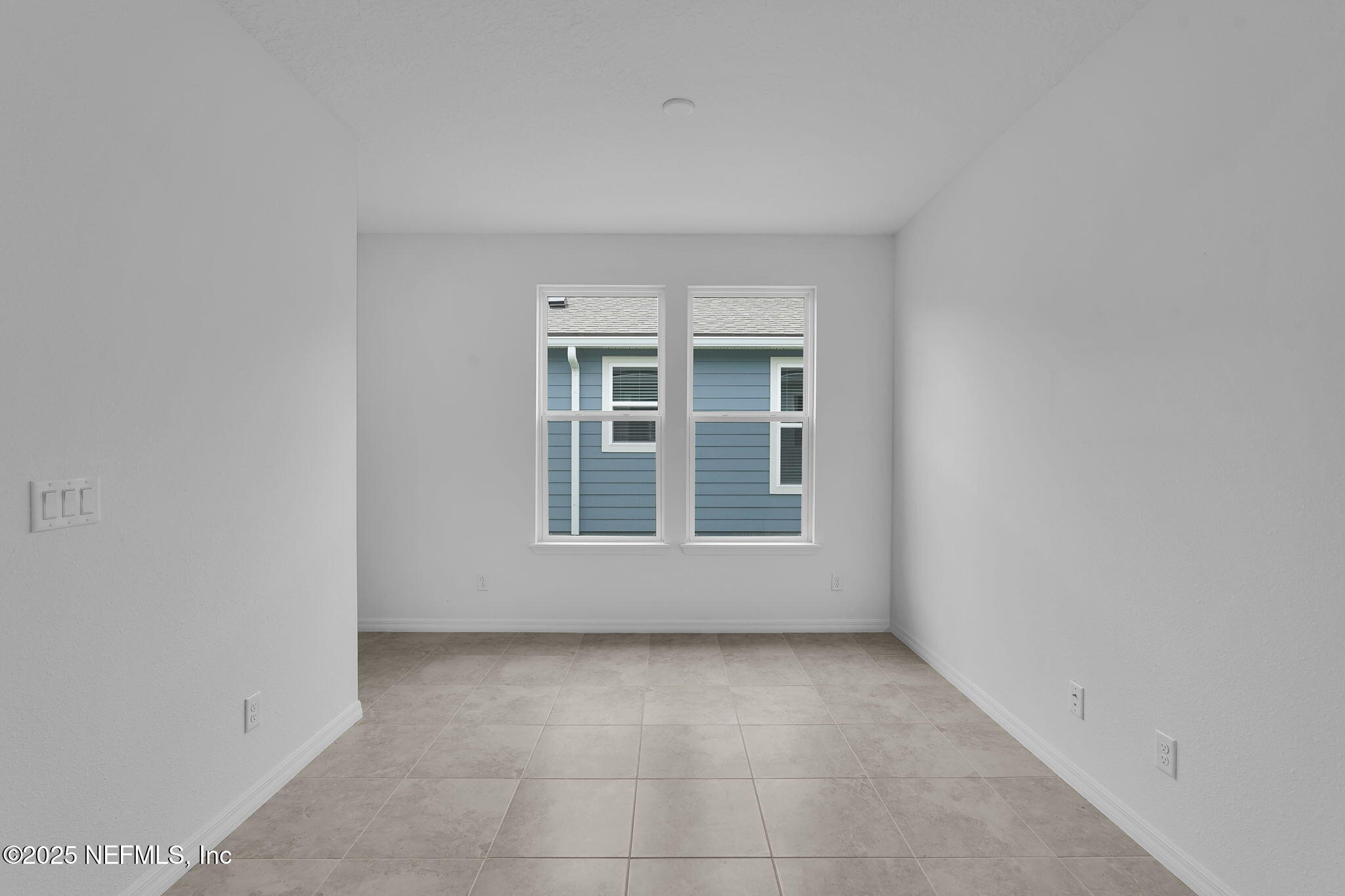 333 Ecliptic Loop Yulee, FL 32097 - Photo 12 of 36 Ellenwood Flex Room