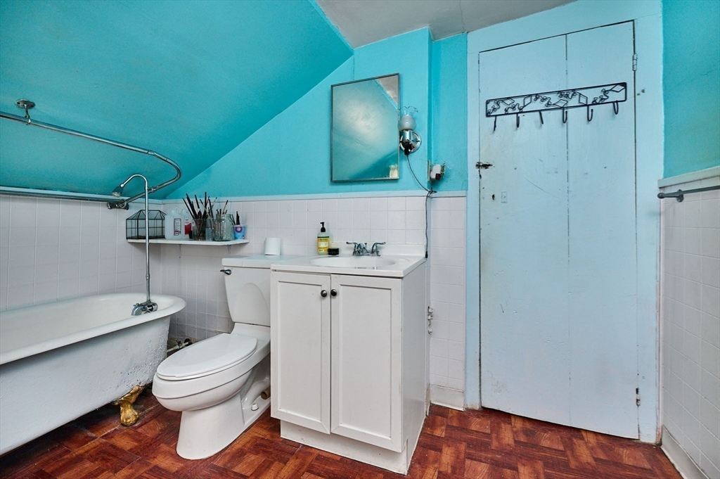 283 South Street Northampton, MA 01060 - Photo 16 of 32 a bathroom with a sink a toilet and shower