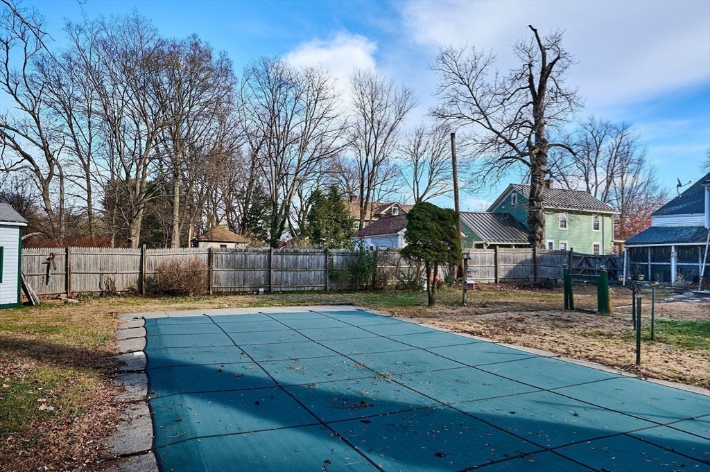 283 South Street Northampton, MA 01060 - Photo 20 of 32 a view of a yard with plants and trees