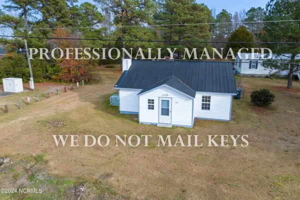 $1,195 | 1109 North Winstead Avenue, Rocky Mount, NC 27804