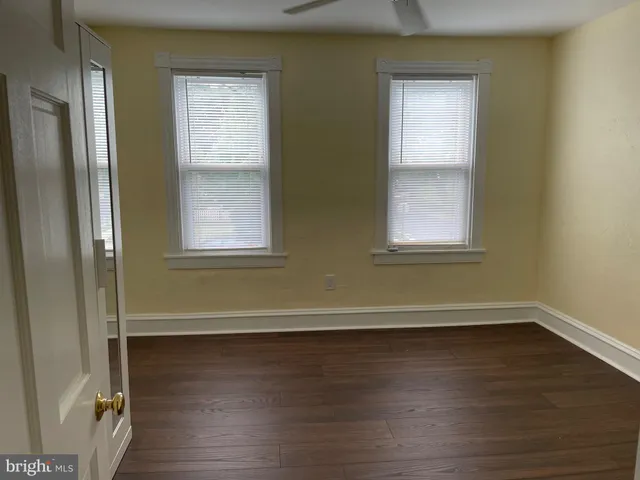 $2,500 | 301 East Linden Street, Moorestown, NJ 08057