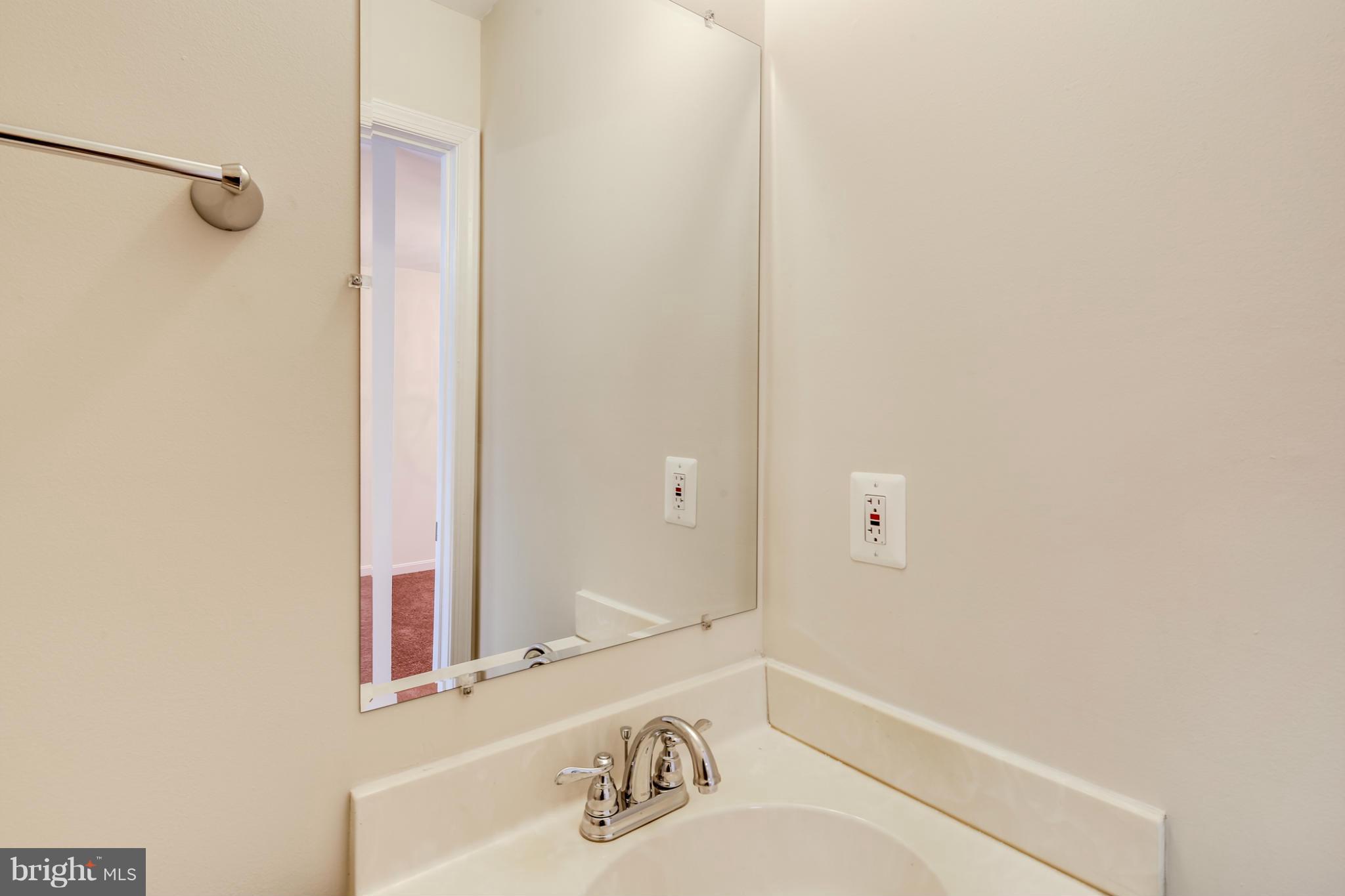 9520 Clocktower Lane Columbia, MD 21046 - Photo 16 of 30 Bath