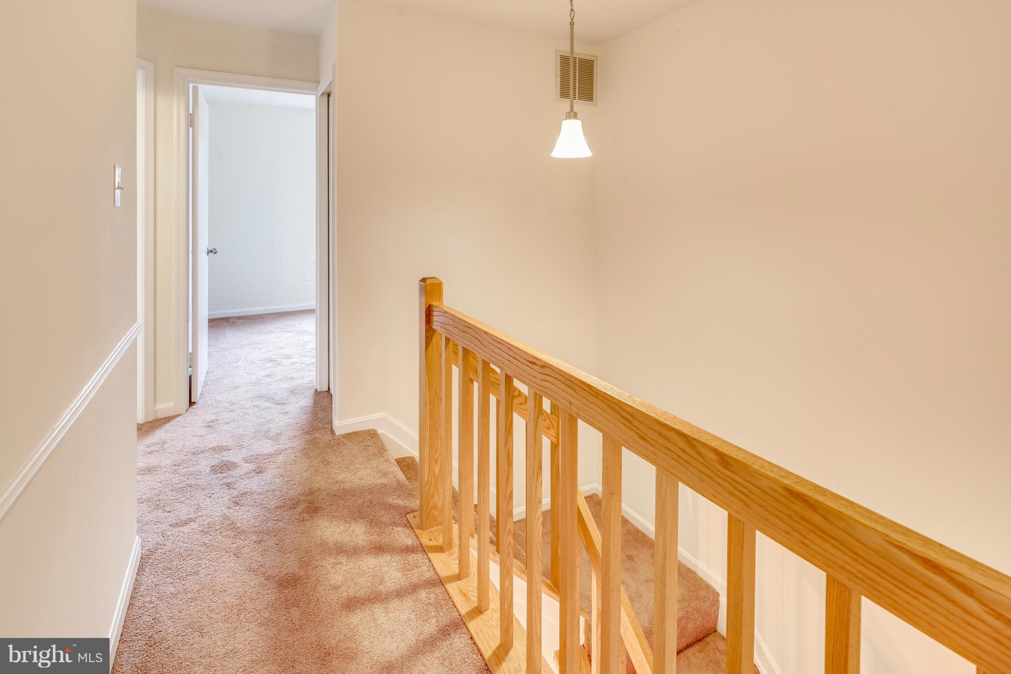 9520 Clocktower Lane Columbia, MD 21046 - Photo 17 of 30 Upper Landing