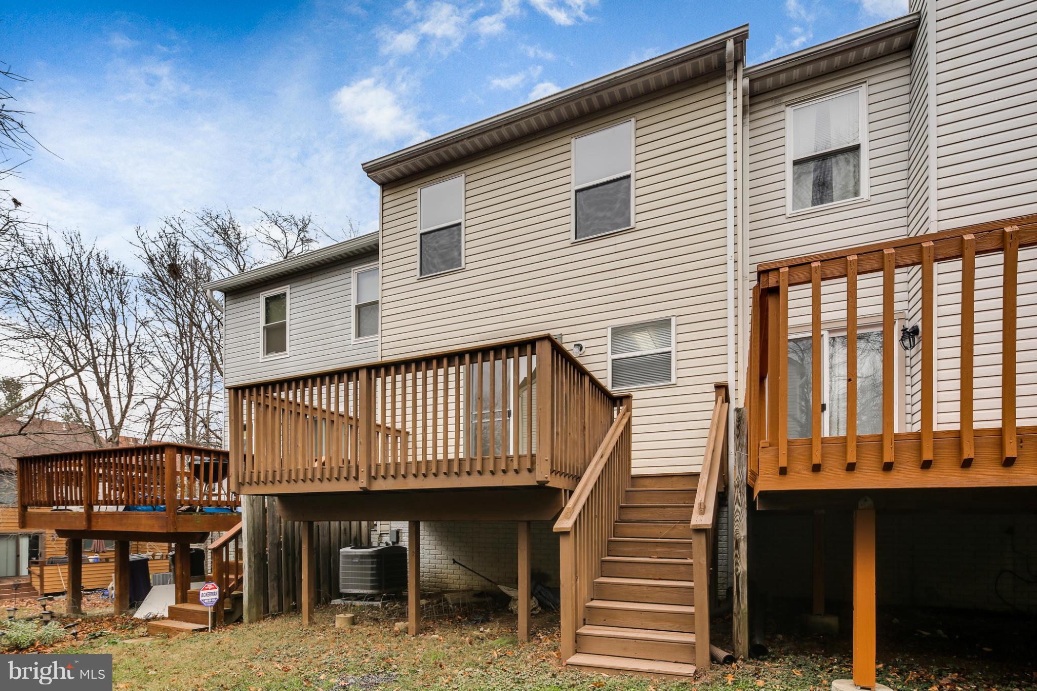 9520 Clocktower Lane Columbia, MD 21046 - Photo 28 of 30 Exterior (Rear)