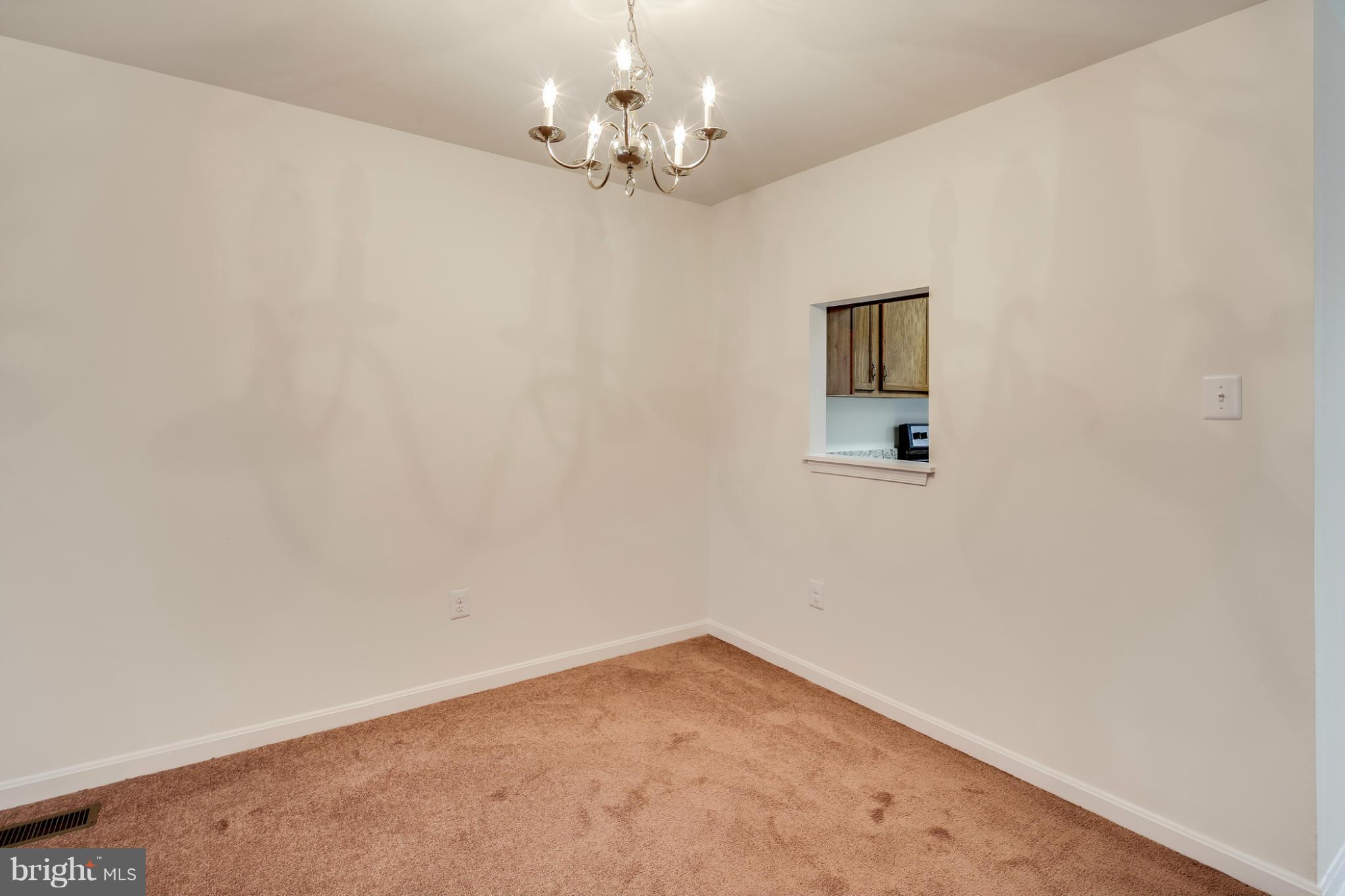 9520 Clocktower Lane Columbia, MD 21046 - Photo 10 of 30 Dining Room