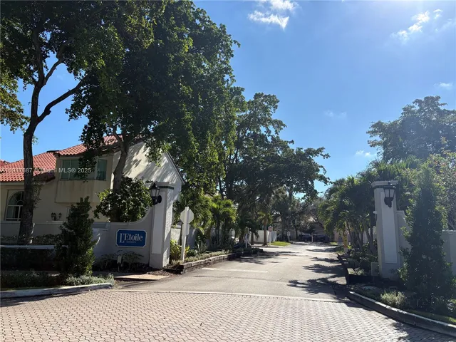 $729,000 | 3195 North 36th Avenue, Hollywood, FL 33021